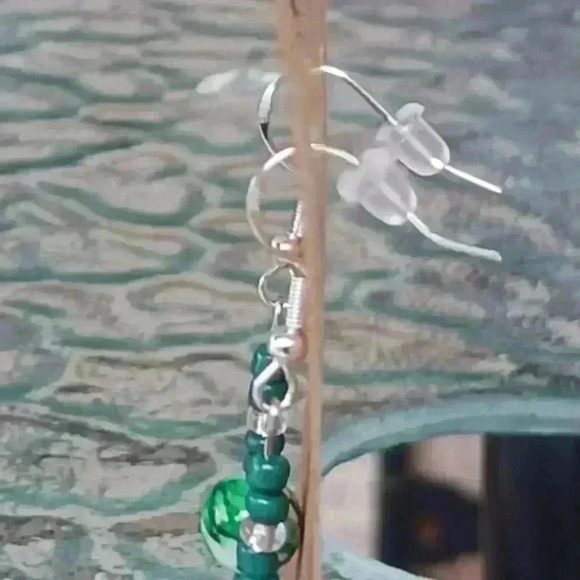 Handmade Beaded Necklace and Earrings Set - Picture 4 of 4